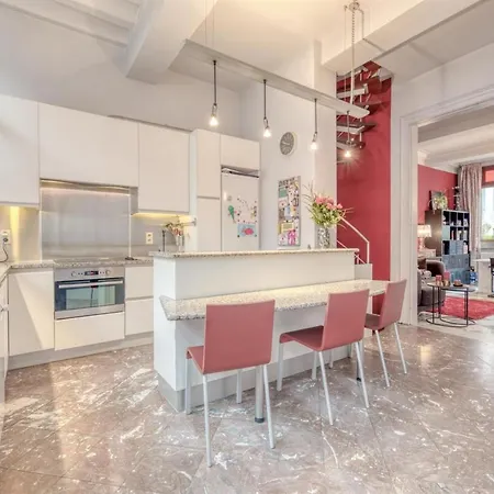 Duplex 2 Situe Au Centre Du Coeur Historique De Liege