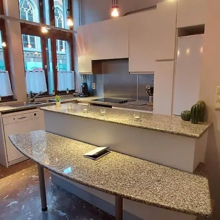 Duplex 2 Situe Au Centre Du Coeur Historique De Lägenhet