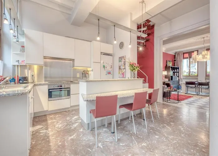 Duplex 2 Situe Au Centre Du Coeur Historique De Luik